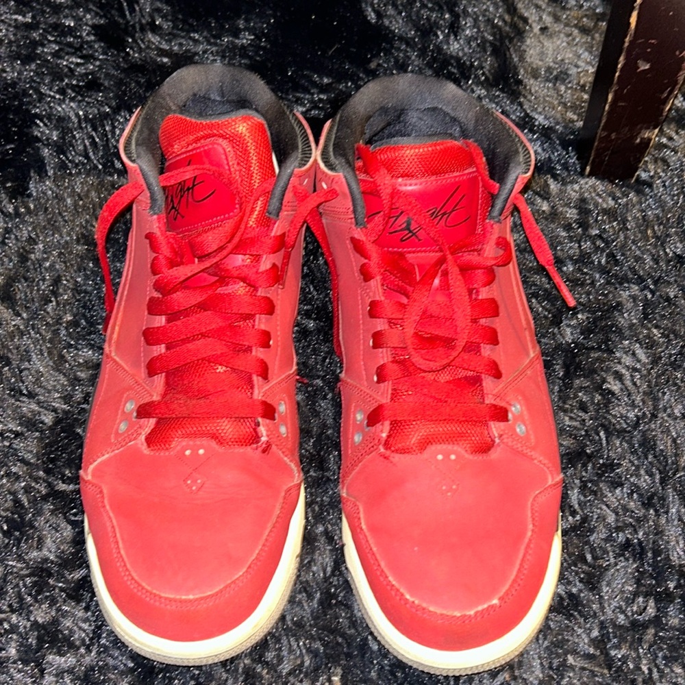 NIKE JORDAN FLIGHTS